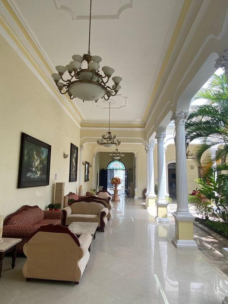 Hotel Gran Real Yucatan Mérida Exterior foto