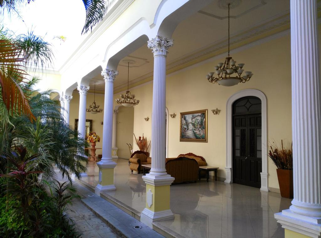 Hotel Gran Real Yucatan Mérida Exterior foto